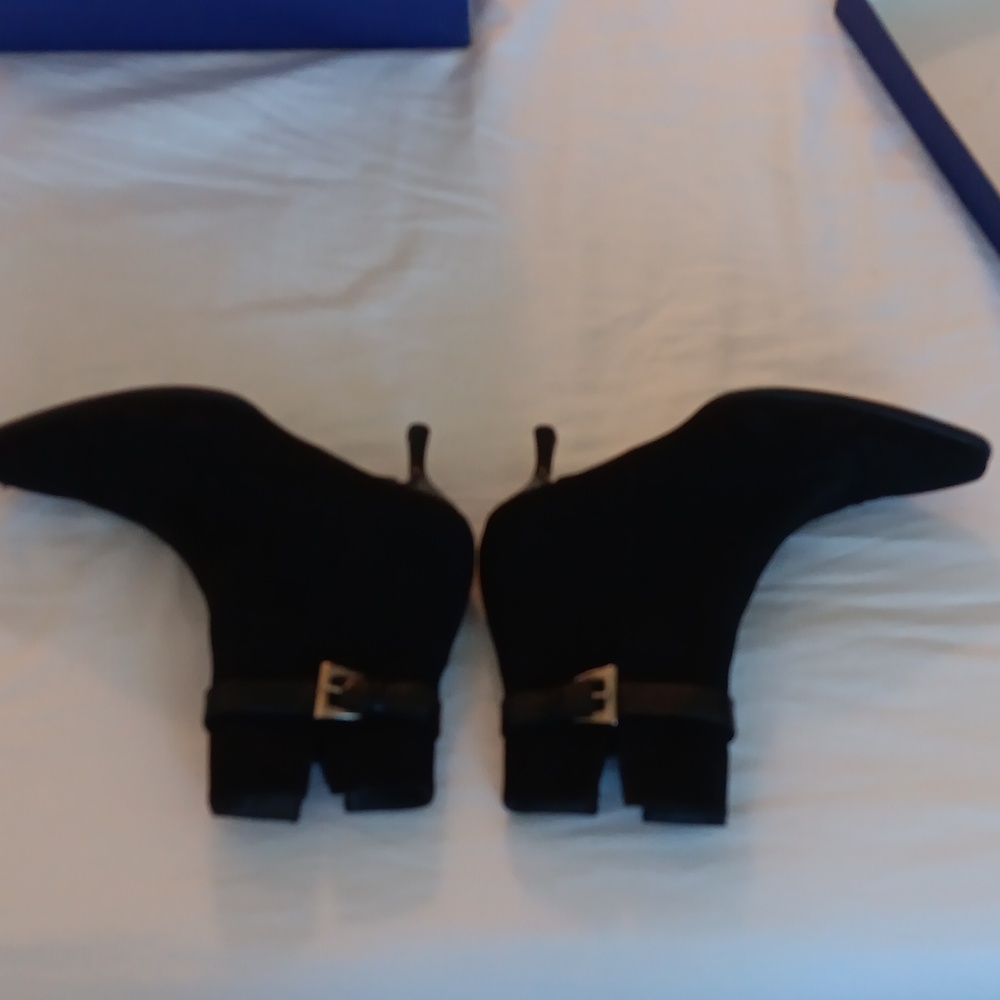 Stuart Weitzman Black Heeled Boots Size5. Gortex - Picture 3 of 7